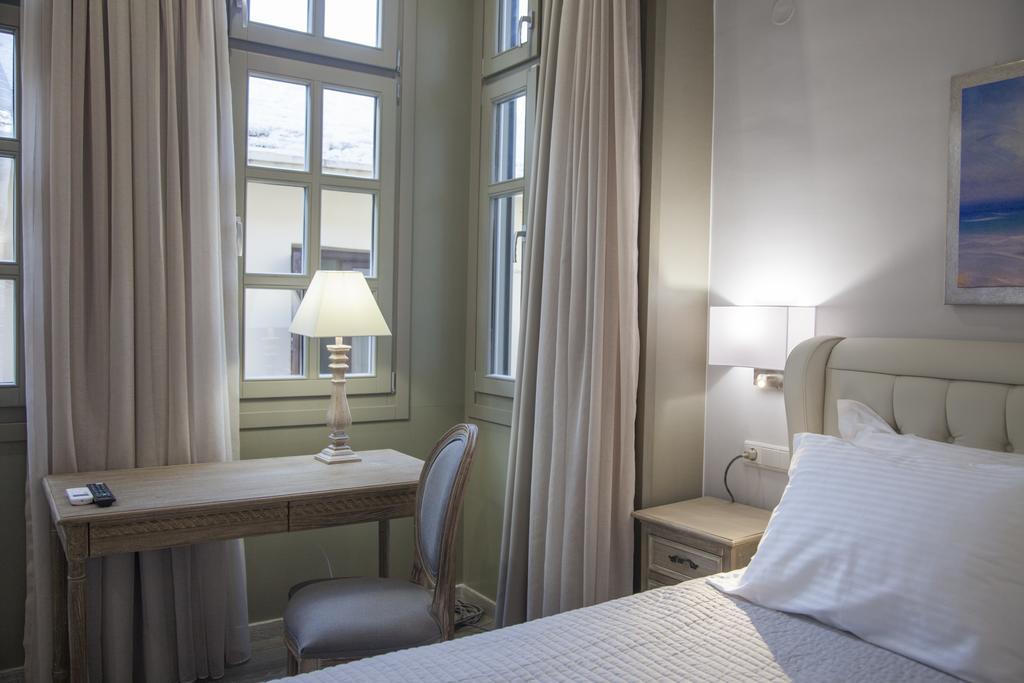 Onar Superior Suites Rethymno Exteriör bild