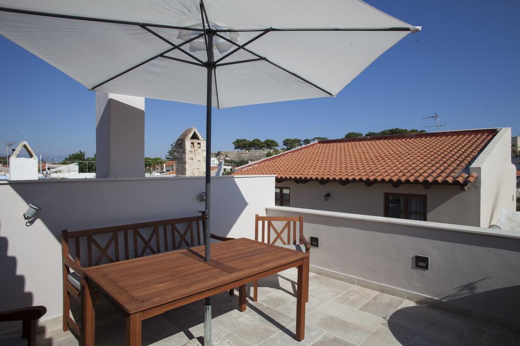 Onar Superior Suites Rethymno Exteriör bild